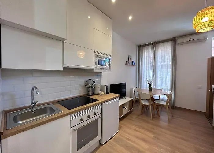 Nice Apartment On Street Level In Vallecas. Pnu