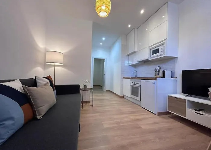 Nice Apartment On Street Level In Vallecas. Pnu